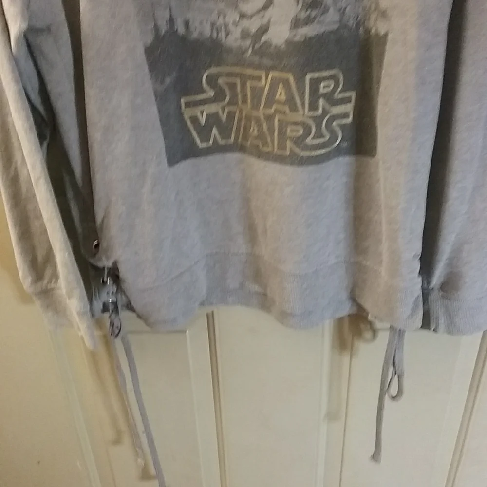 Star Wars Gray Graphic Shirt - Picture 7 of 7